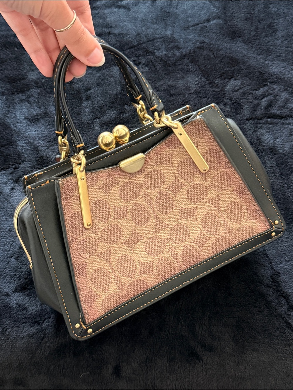 Coach Kisslock Signature C Dreamer 21 - Picture 2 of 16